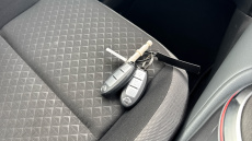 Nissan Juke 1.0 DiG-T N-Connecta 5dr Petrol Hatchback